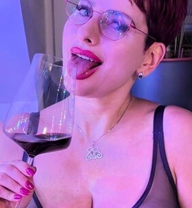 LizaPinelli (41 éves) - Telefon: +36 20 / 994-2769 - Budapest, II