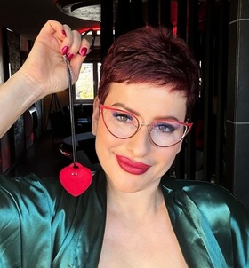 LizaPinelli (41 éves) - Telefon: +36 20 / 994-2769 - Budapest, II