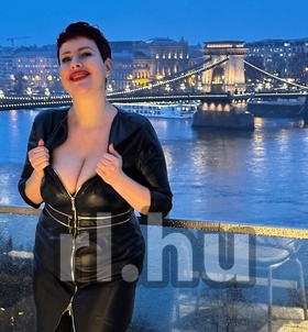 Budapest, LizaPinelli 06209942769