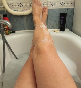 Sz�kesfeh�rv�r, Lora 06304475340