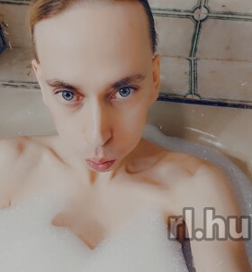 Budapest, Lucy 06205195916