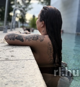 Budapest, Luna 06501260302