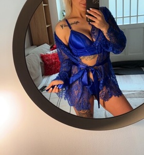 Budapest, Luna 06701647368