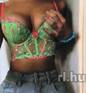 Budapest, Luna 06701711103