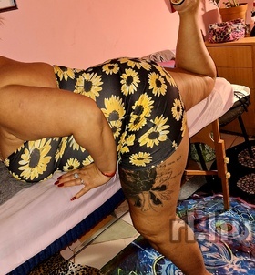 Lunagold Hatvan Erotic Massage girls