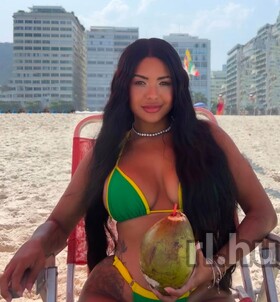 Lunna (25 éves) - Telefon: +36 20 / 311-9805 - Budapest