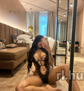 Lunna Budapest escort Mädchen