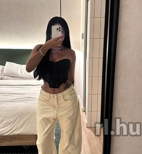 Lunna (25 éves) - Telefon: +36 70 / 273-3802 - Budapest