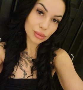 Mady0999 (24 éves) - Telefon: +36 30 / 413-6836 - Hévíz