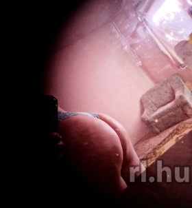 Manci12 (38+ éves) - Telefon: +36 30 / 610-6271 - Sopron