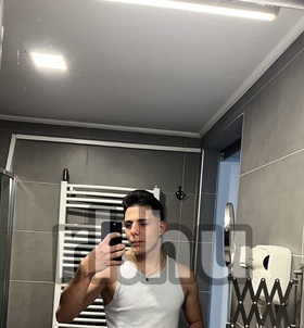 ManuelXL Budapest escort girls