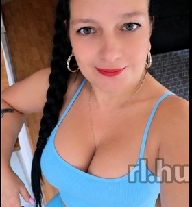 Martina-ÉrzékiRelax Budapest Erotische Massage Mädchen