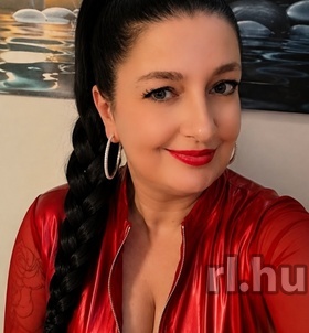 MartinaAngelLingam Budapest Erotische Massage Mädchen