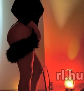 Maya Budapest Erotische Massage Mädchen