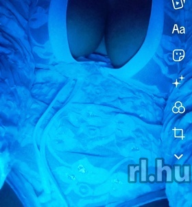 J�szber�ny, Maya 06705890274
