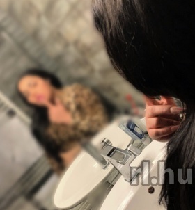 Medy (20 éves) - Telefon: +36 70 / 217-6536 - Pécs