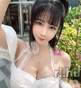 Meila (22 éves) - Telefon: +36 20 / 773-3414 - Tatabánya