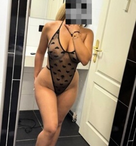 Melani Budapest szexpartner lányok