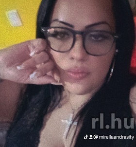 Melánii (25+ éves, Nő) - Telefon: +36 30 / 432-7493 - Baja, szexpartner