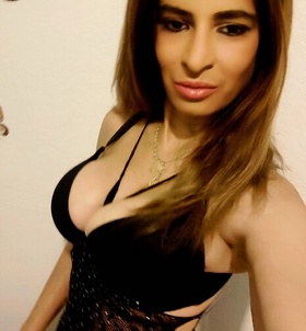 Szeged, Melinda 06307189880