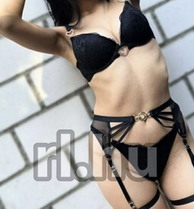 Melli (20+ éves) - Telefon: +36 30 / 298-0868 - Pápa