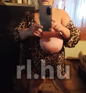 T�pi�szentm�rton, Mercedes42 06701464867