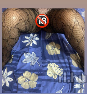 Mercédesz (40 éves, Nő) - Telefon: +36 70 / 172-8433 - Szombathely, szexpartner