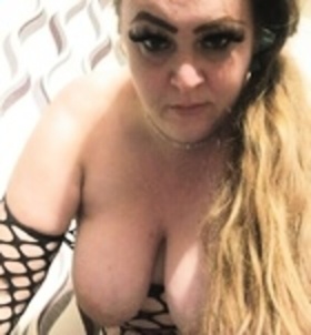 MercédeszésRoberto Gyöngyös szexpartner lányok