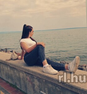 Kom�rom, Merilyn 06305144220