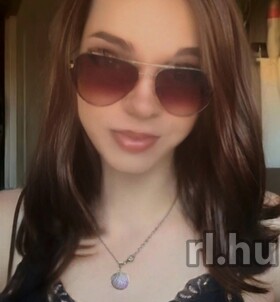 Merilyn Komárom szexpartner lányok