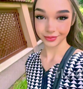 Kom�rom, Merilyn 06305144220