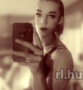 Kom�rom, Merilyn 06305144220