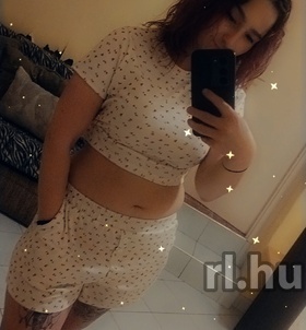 Mesi (22 éves) - Telefon: +36 20 / 470-5814 - Szolnok