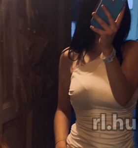 Mézi (19 éves) - Telefon: +36 70 / 883-3533 - Eger