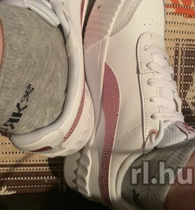 Mézi (19 éves) - Telefon: +36 70 / 883-3533 - Eger