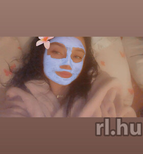 Mézi (19 éves) - Telefon: +36 70 / 883-3533 - Eger