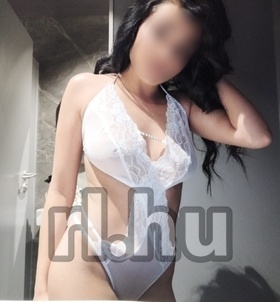 Mia (22 éves) - Telefon: +36 20 / 774-0951 - Pécs