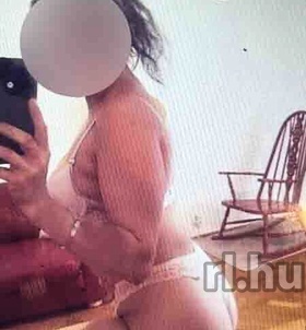 Mia (28 éves) - Telefon: +36 20 / 988-6576 - Gyöngyös
