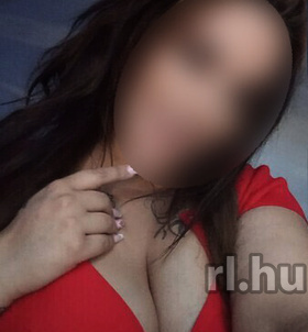 P�cs, Mia27 06209877744