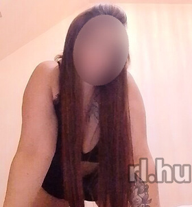 P�cs, Mia27 06209877744