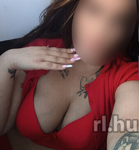 P�cs, Mia27 06209877744