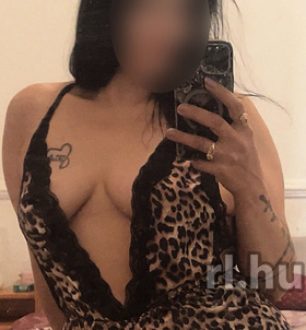 Mia28 Gyöngyös szexpartner lányok