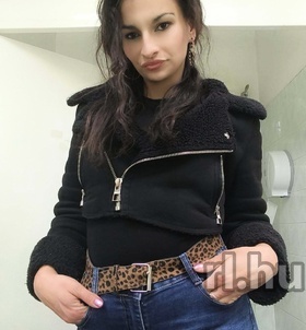 Mia (19+ éves, Nő) - Telefon: +36 30 / 158-0310 - Hatvan, szexpartner