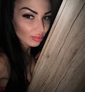 Szeged, Mia 06305407893