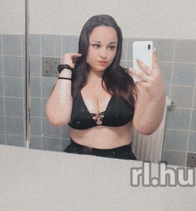 Koml�, Mia 06307361174