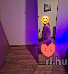 P�cs, Mia33 06701452835