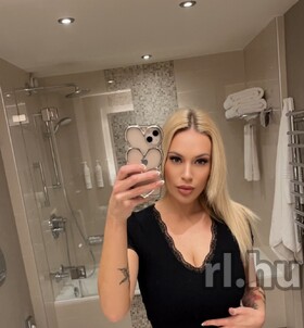 Budapest, Mia 06702785361