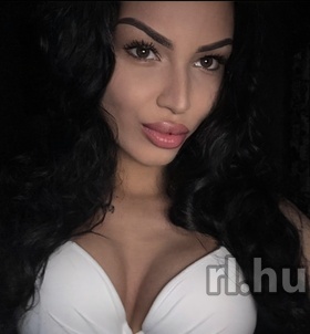 Szeged, Mia 06703414969