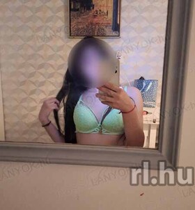Miaa (20+ éves) - Telefon: +36 70 / 703-2376 - Budapest, VI