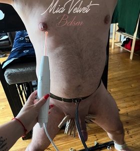 MiaVelvet (33 éves) - Telefon: +36 30 / 439-8122 - Budapest, XV